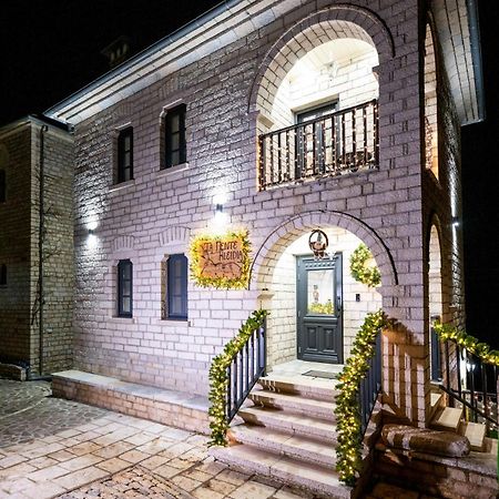 Hotel The Five Keys Monodendri Zewnętrze zdjęcie